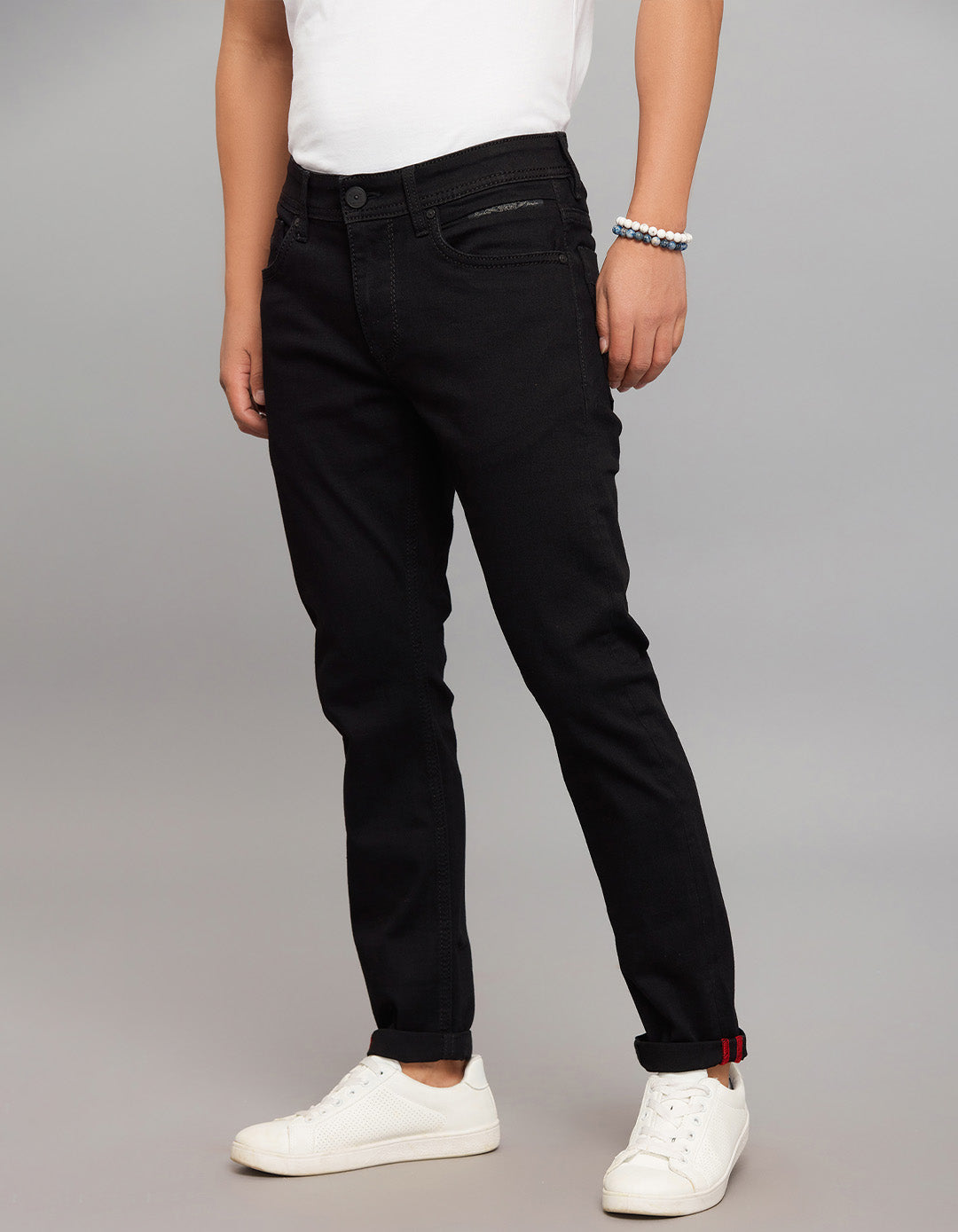 Black 5 Pocket Low-Rise Tapered Ankle Length Stretch Jeans