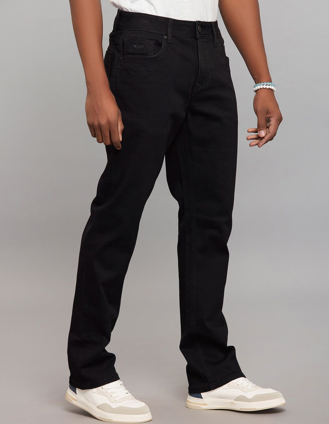 Black 5 Pocket Midrise, Comfort And Straight Fit Stretch Jeans