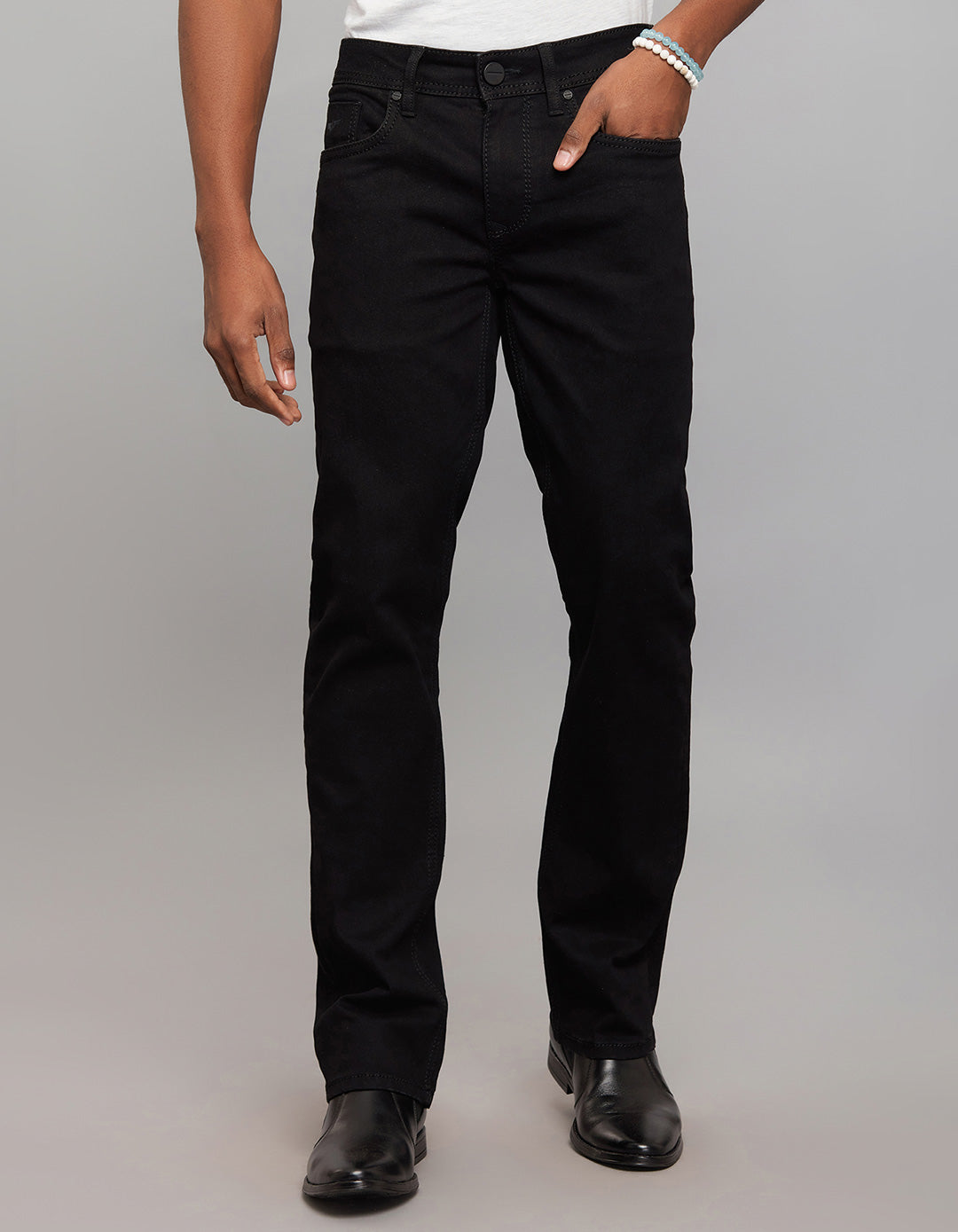 Black 5 Pocket Mid Rise Loose Boot Leg Stretch Jeans