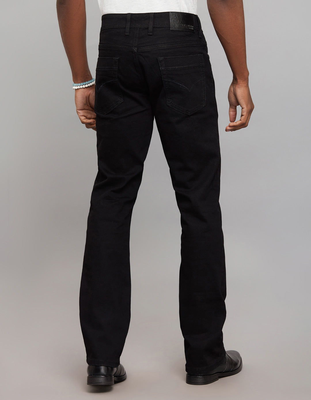 Black 5 Pocket Mid Rise Loose Boot Leg Stretch Jeans